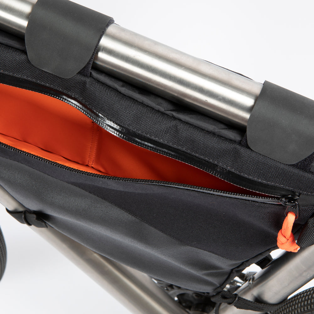 Restrap Full Frame Bag Large - ramväska 9 L