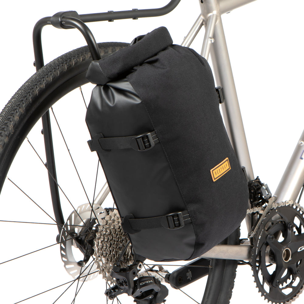 Restrap Switch Pannier 10 L - sivulaukku pikakiinnityksellä